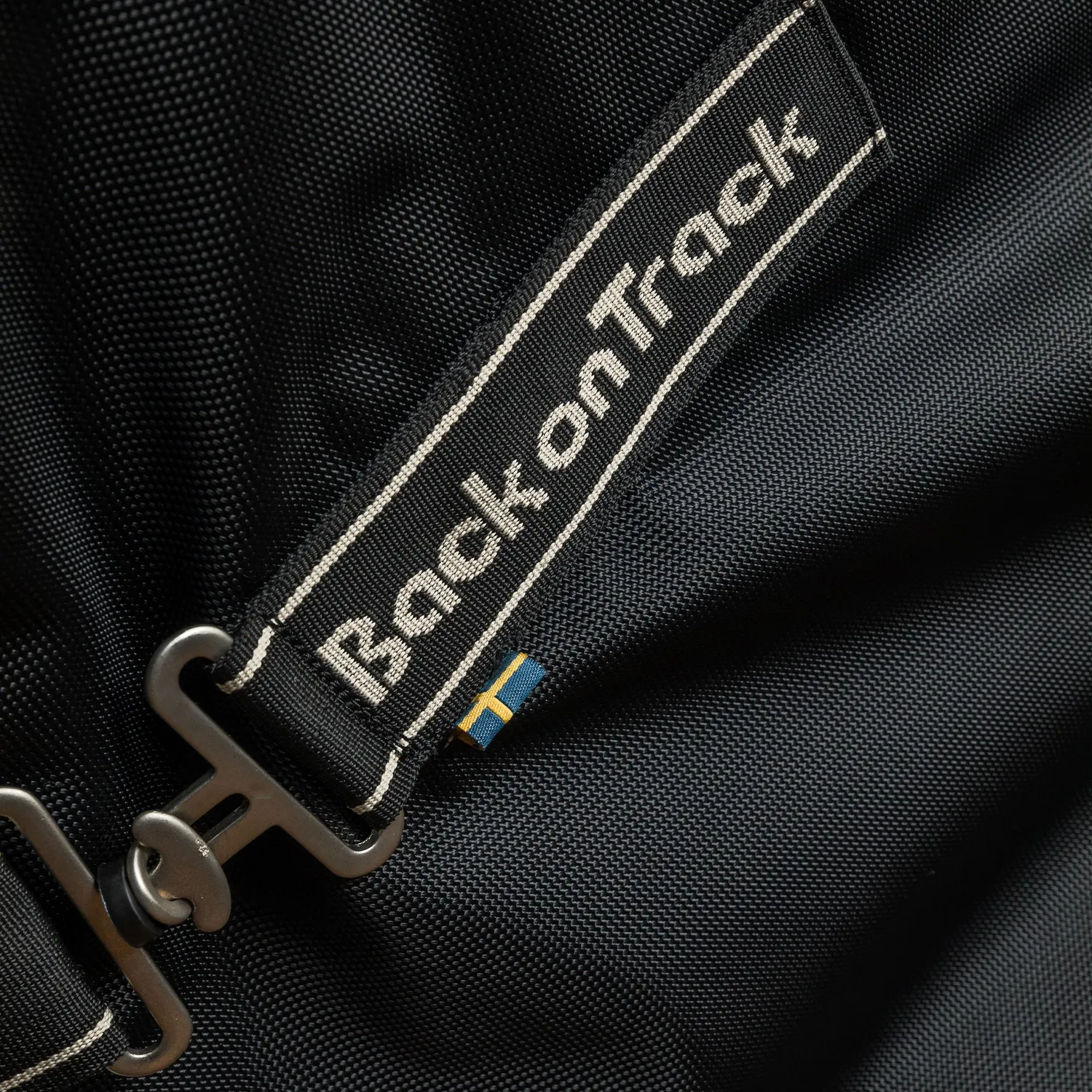 Back on Track Obsidian couverture turnout cheval noir 300g