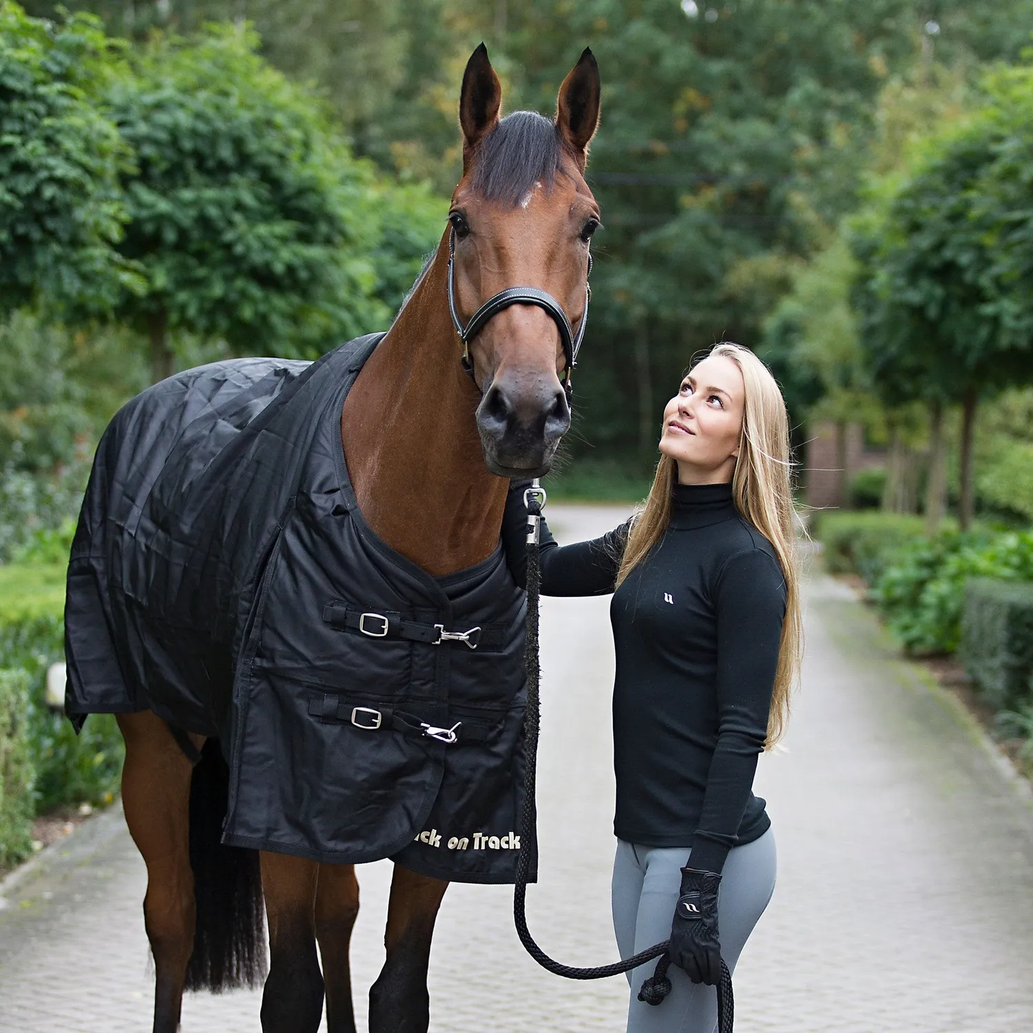 Back on Track Frost couverture turnout 1680D noire 330g