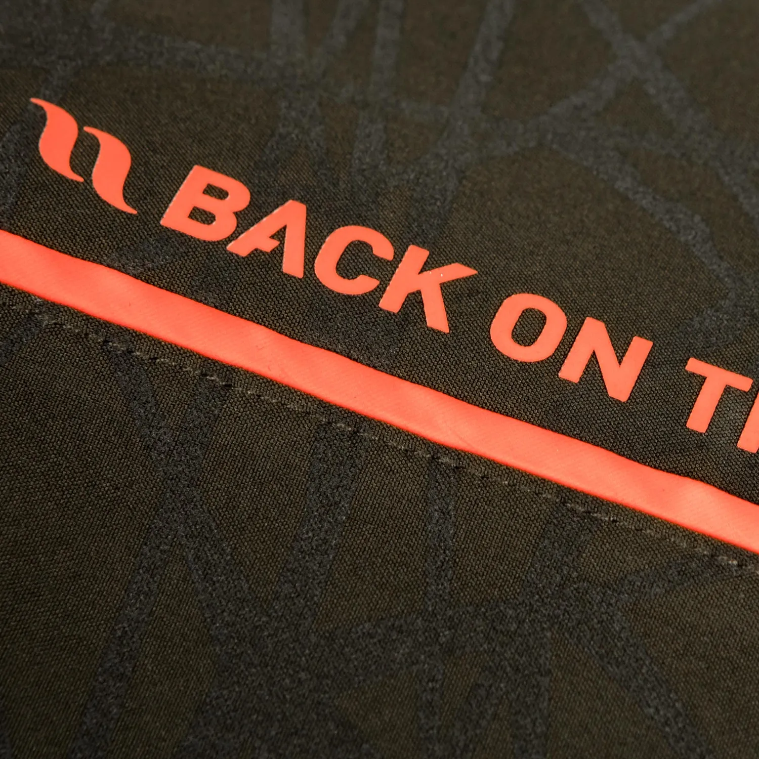 Back on Track Buddy 2.0 manteau chien noir imperméable