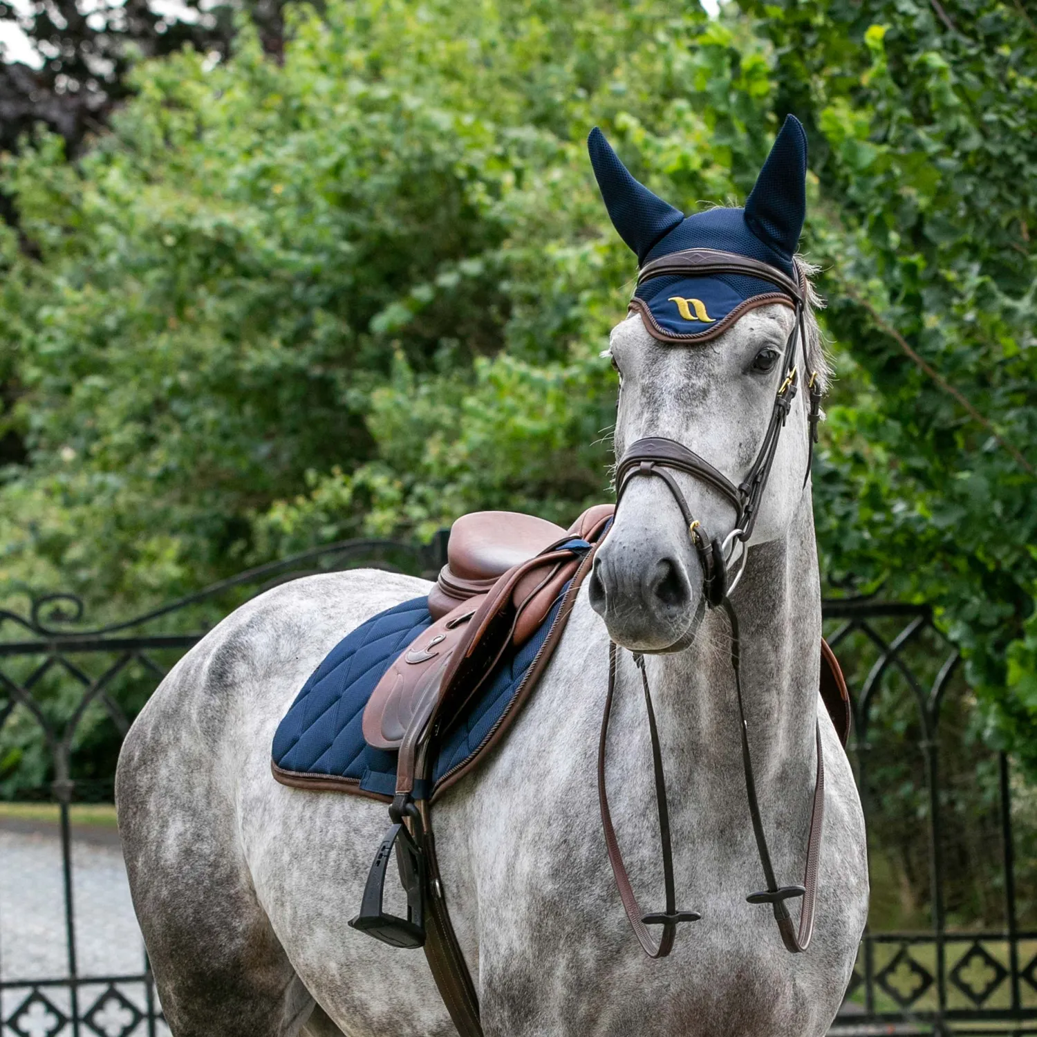 Back on Track Airflow bonnet cheval noir Full aéré