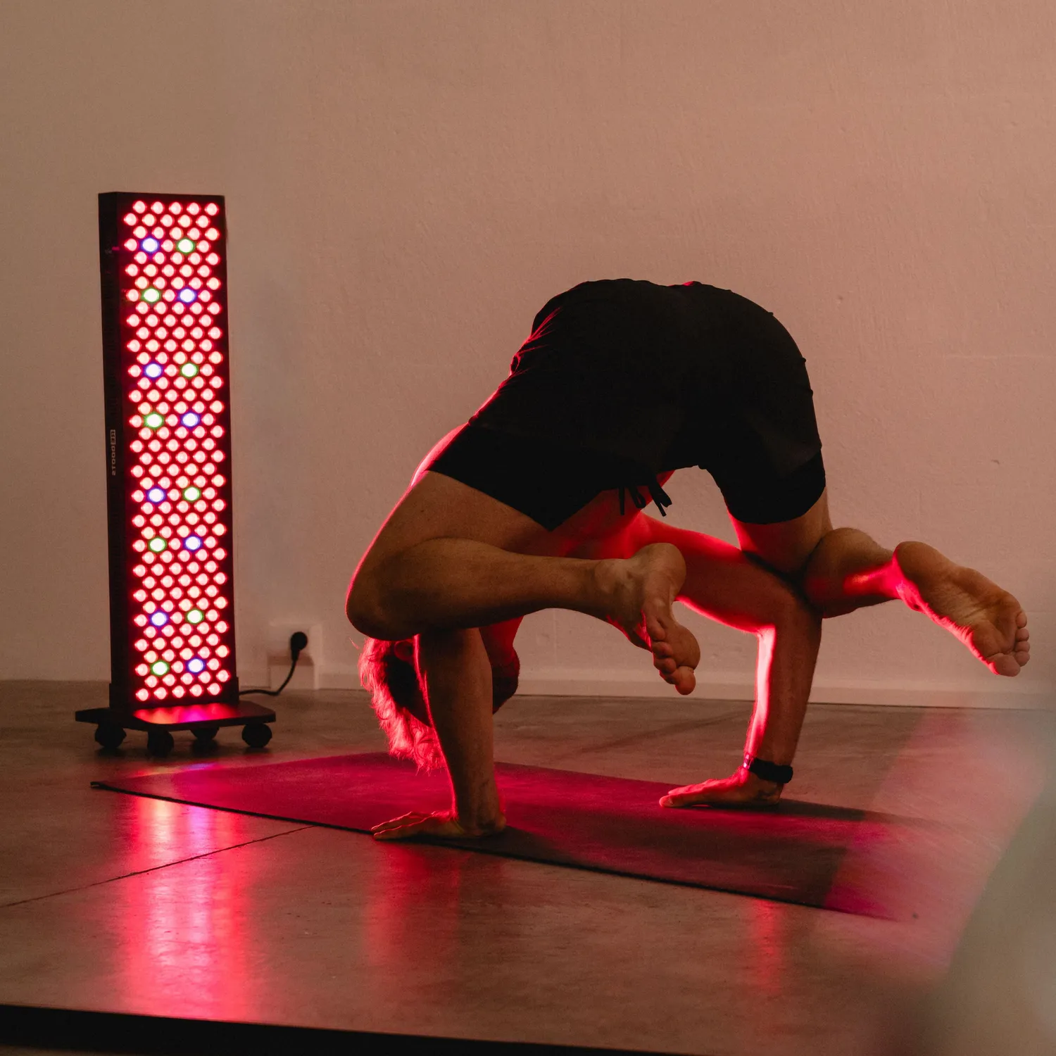 Reboots Relight Pro panneau lumière rouge corps entier