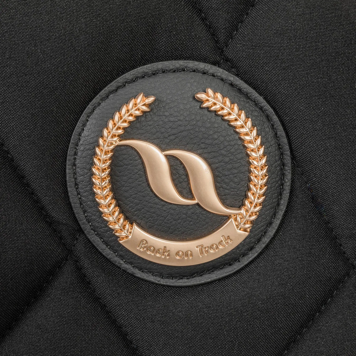 Back on Track Haze tapis dressage cheval noir Full Welltex
