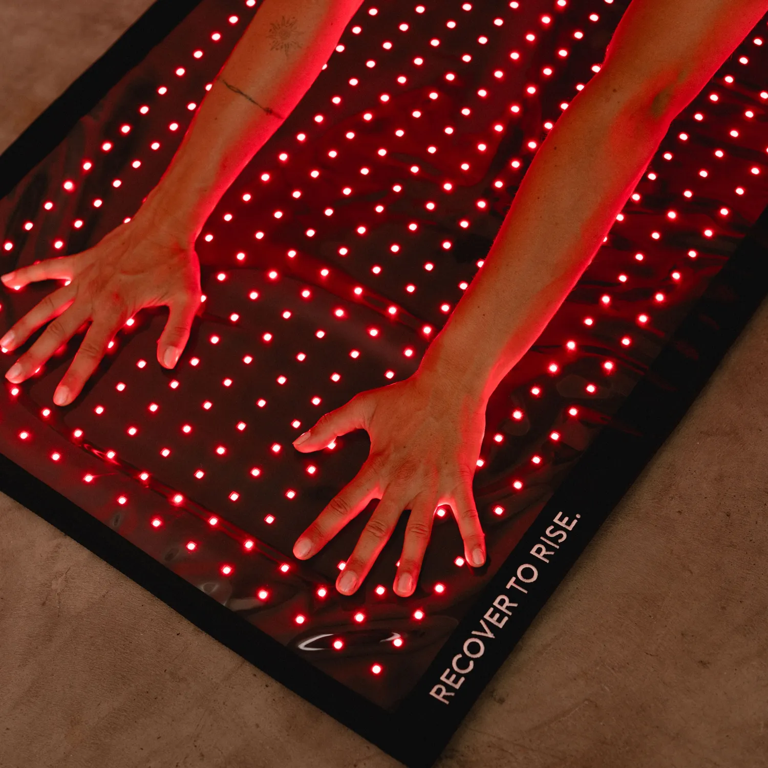 Reboots Relight Mat tapis lumière rouge et infrarouge