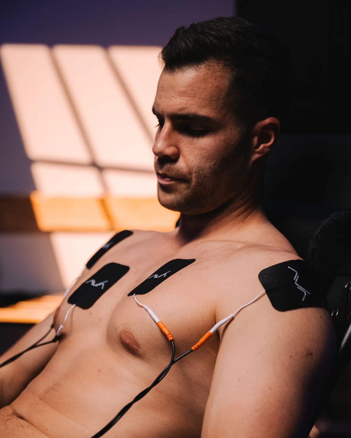 AVA CR7 Actin One électrostimulateur EMS TENS portable