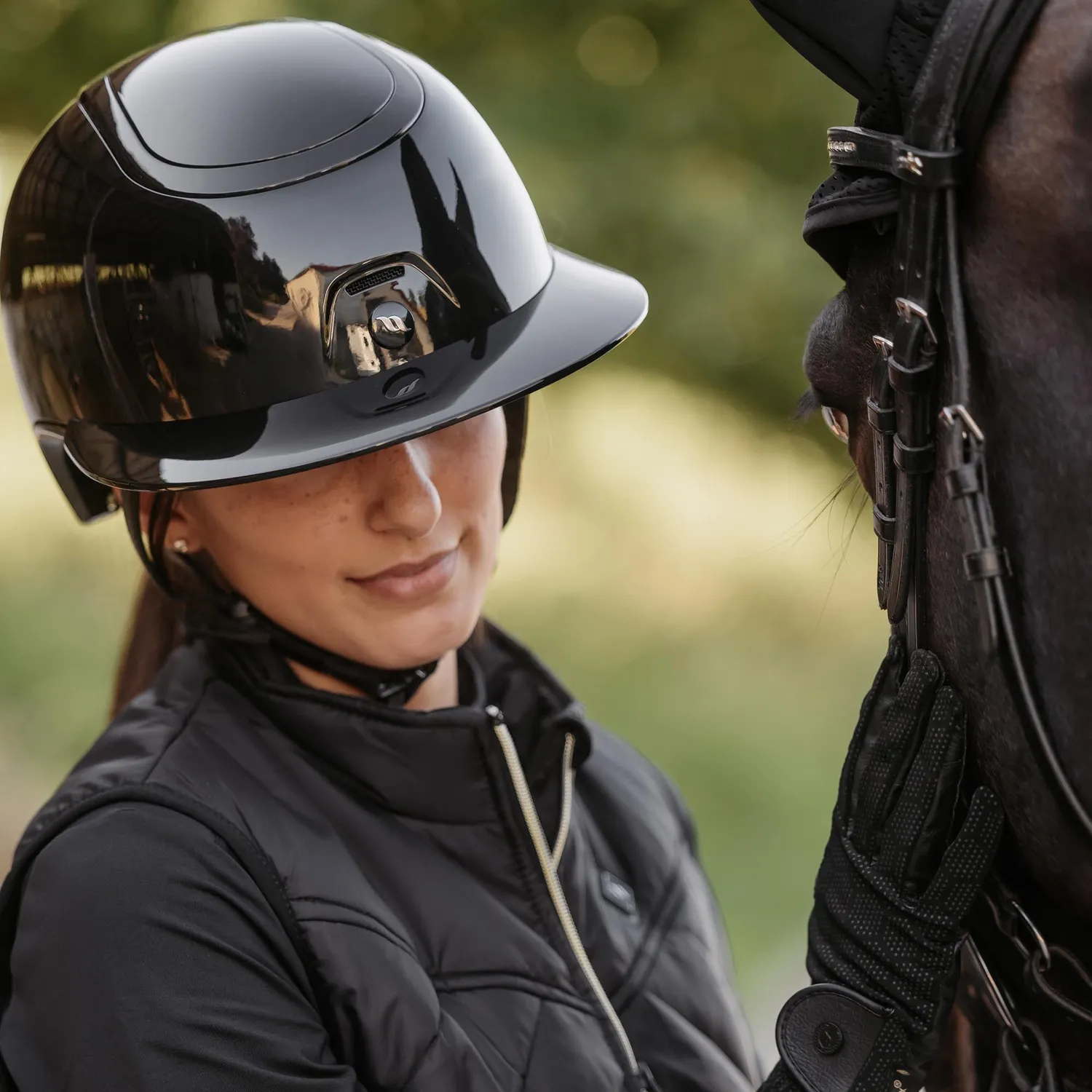 Back on Track Strixx casque équitation noir brillant M 55-58 cm