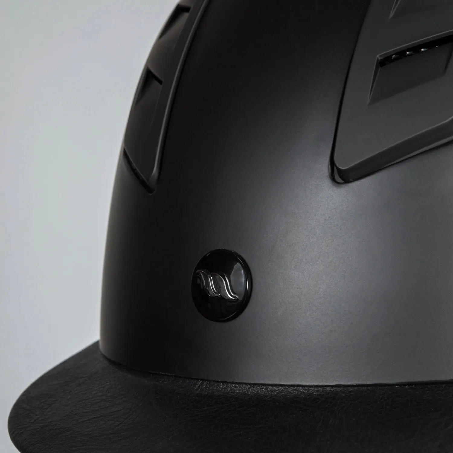 Back on Track Neoz casque équitation noir M 57-59