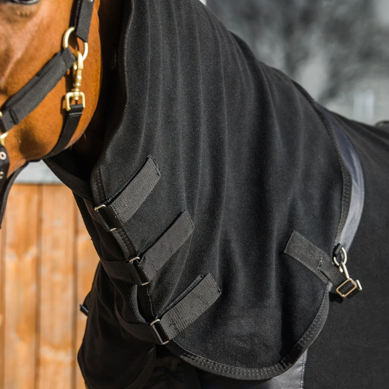 Back on Track Fleece Supreme couverture cheval noir séchante