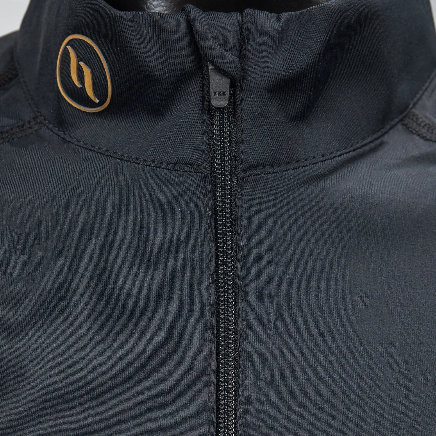 Back on Track Inez t-shirt thermique noir respirant