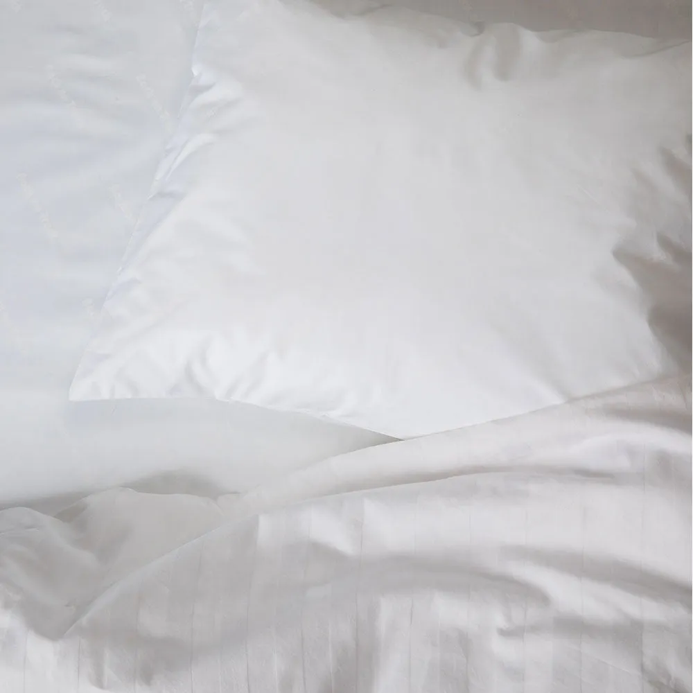 Back on Track Pillow Case taie oreiller blanche 50x60