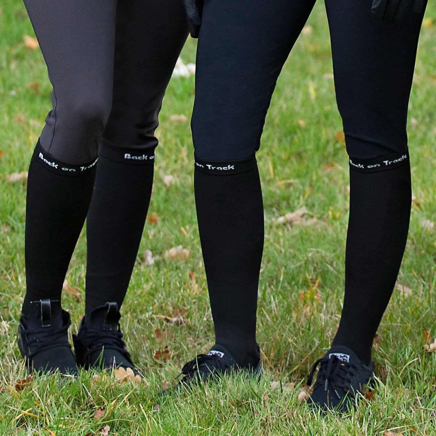 Back on Track Nikki chaussettes hautes noires légère compression
