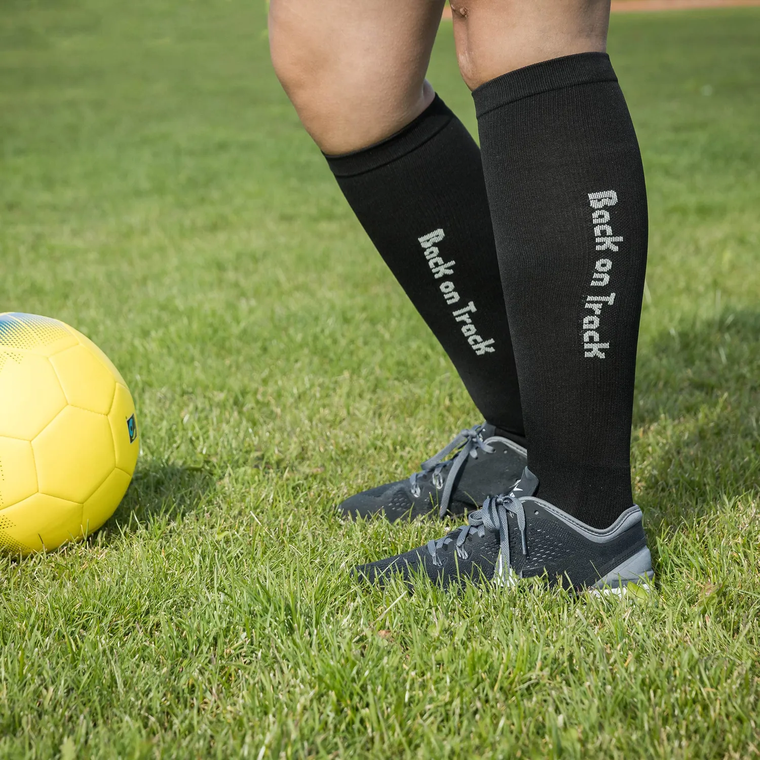 Back on Track Noah chaussettes genou mollet large noir M