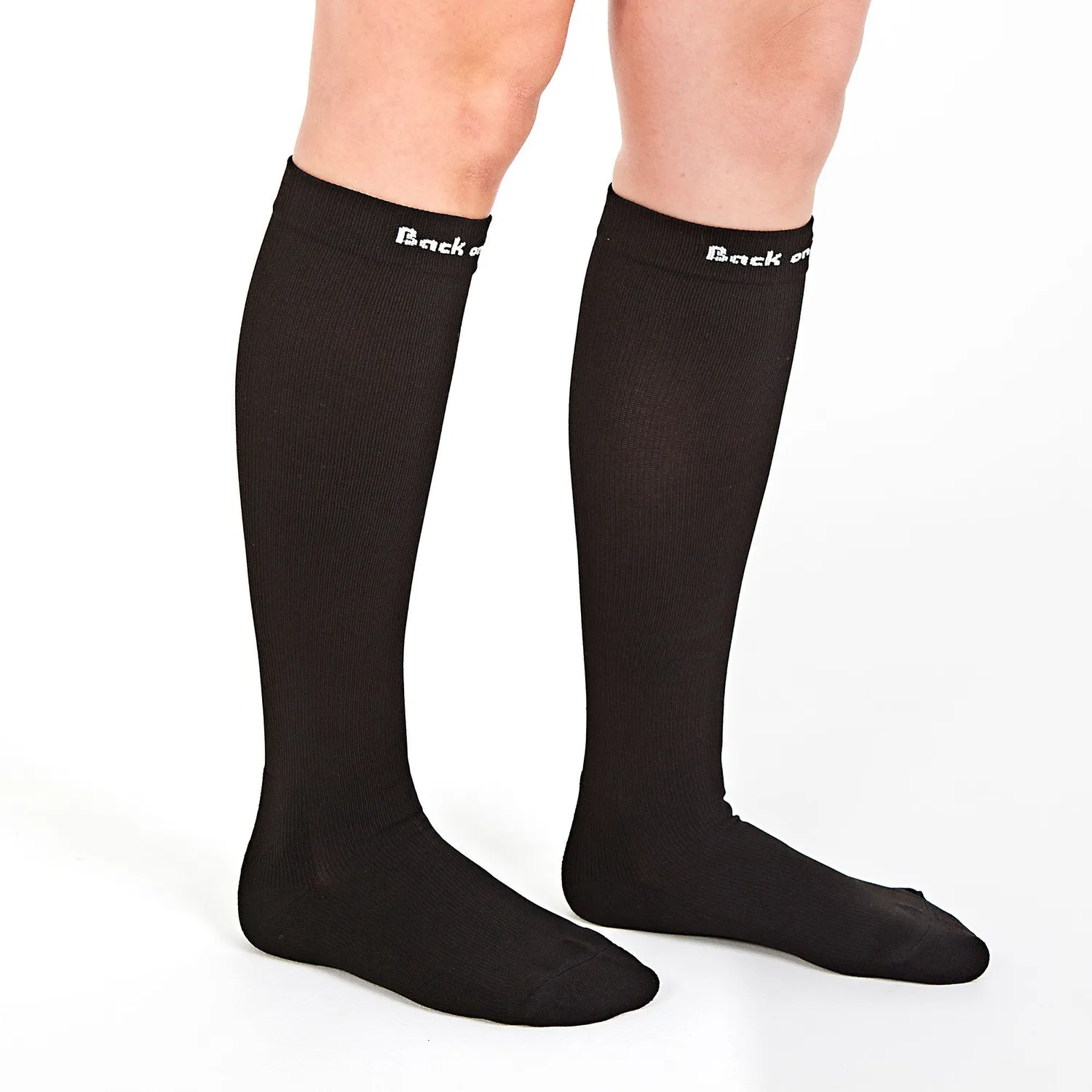 Back on Track Nikki chaussettes hautes mollets larges noires