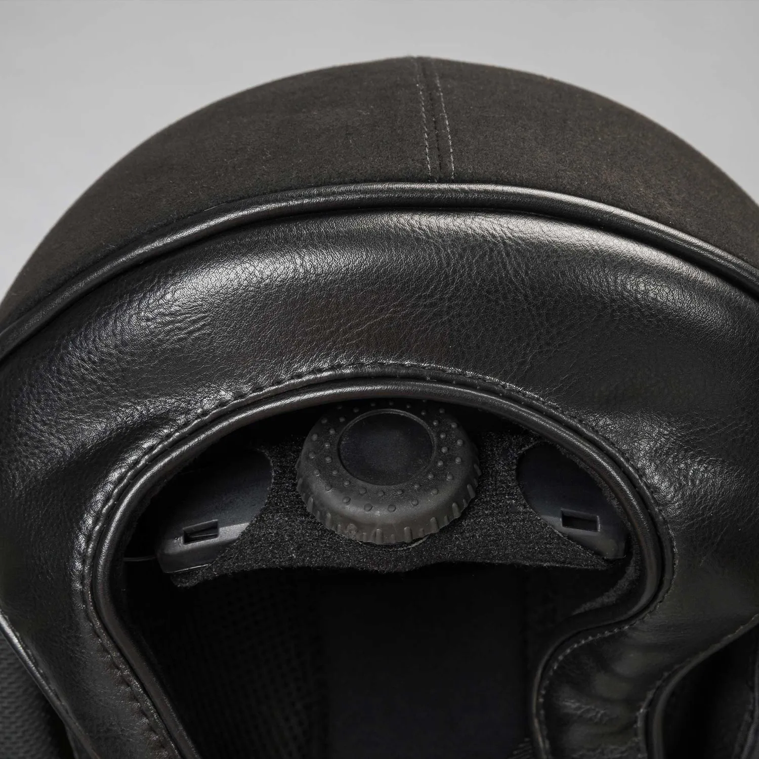 Back on Track EQ3 Pardus casque équitation noir sable S 53-55 Mips
